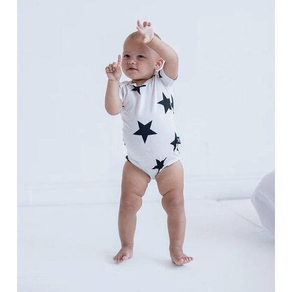 Nununu Star Onesie in Heather Grey - Picture 2 of 4